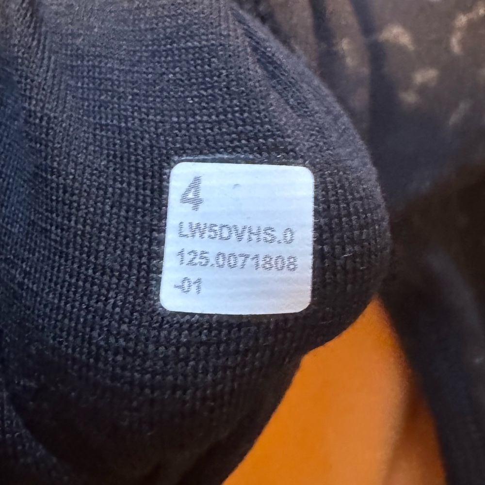 Lululemon Align High-Rise Pant 28" Leopard Daisy Emboss Black - Size 4 - Picture 6 of 6